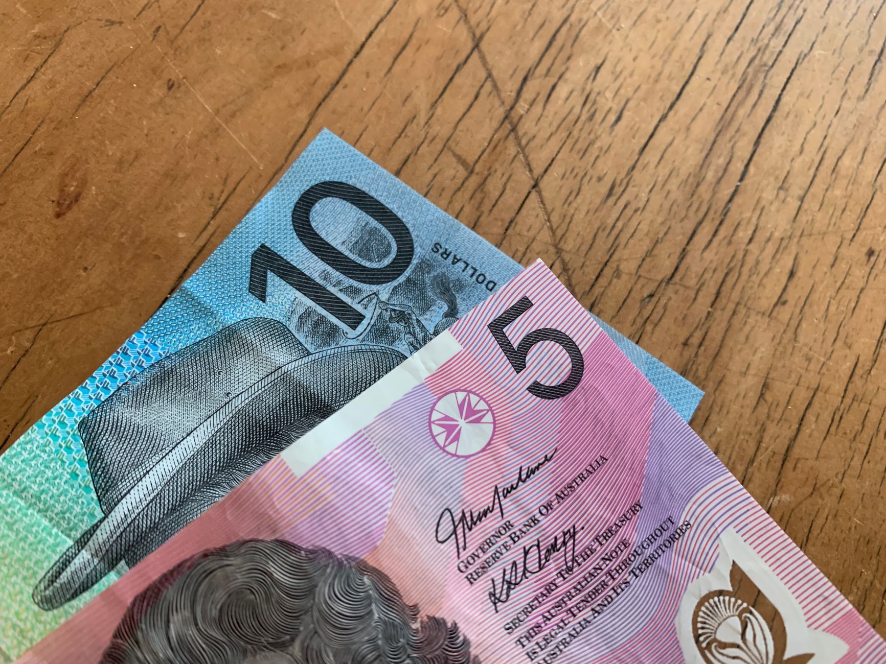 Guide to Credit Cards with No Annual Fee in Singapore